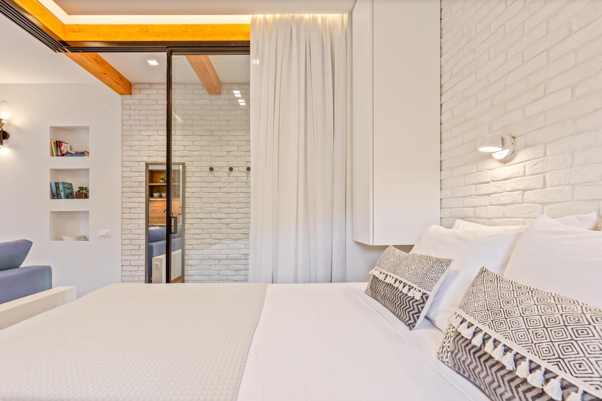 Lola Apartments Liapades Exterior photo
